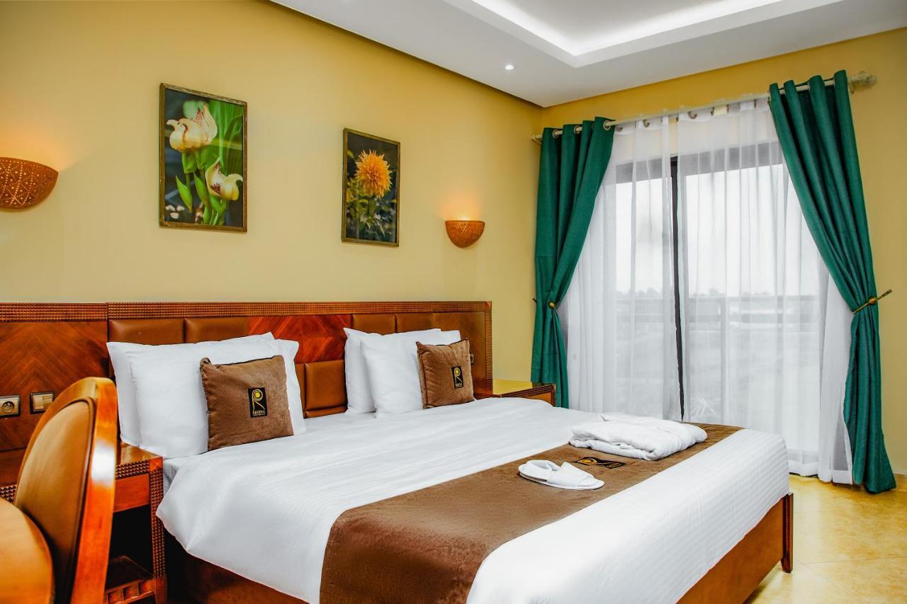 Hotel Regina The Pearl Aneho Eksteriør billede