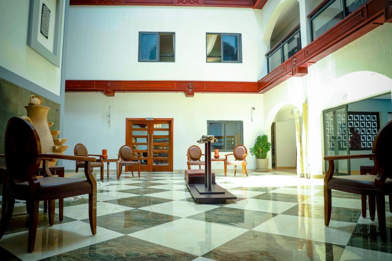 Hotel Regina The Pearl Aneho Eksteriør billede